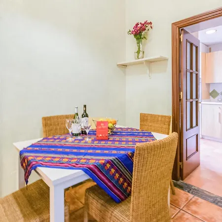 Lovely In With Kitchen Apartment