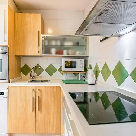 公寓 2 Bedroom Lovely In