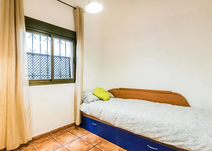 Διαμέρισμα 2 Bedroom Lovely In Κόρδοβα