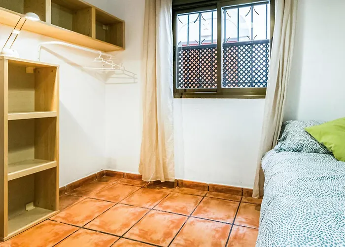 2 Bedroom Lovely In קורדובה