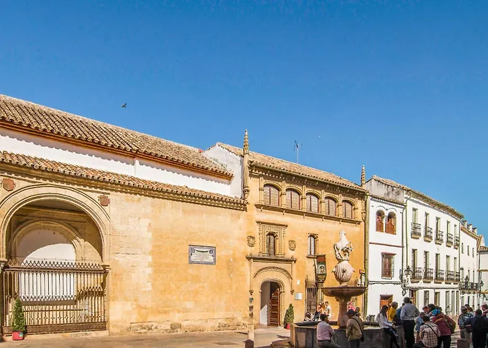 2 Bedroom Lovely In דירה *