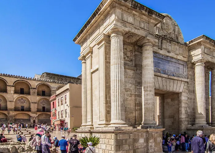 דירה 2 Bedroom Lovely In *